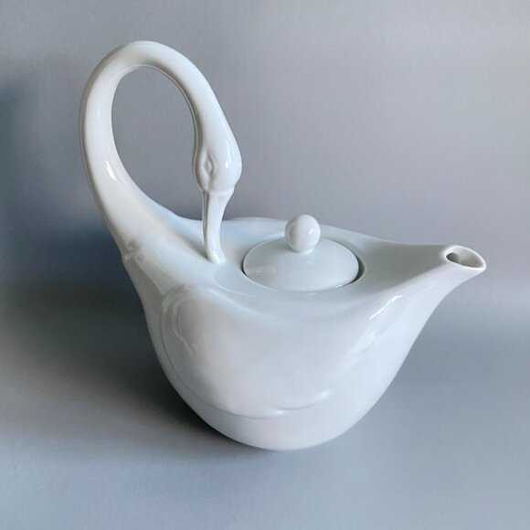 Abbott Trumpeter Graceful Swan Bone White China Teapot - Picture 3 of 8